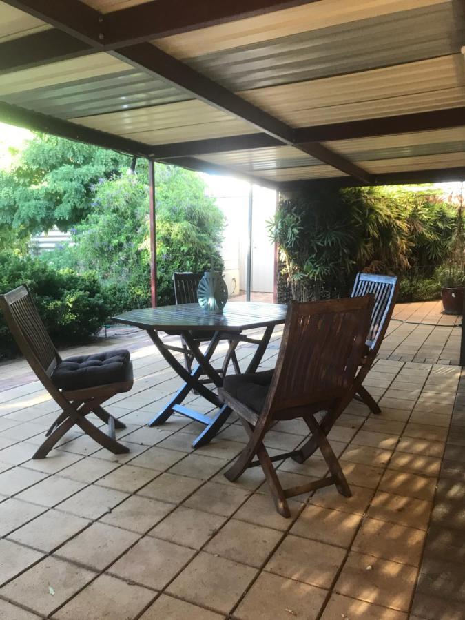 Birdsong Gardens Homestay *